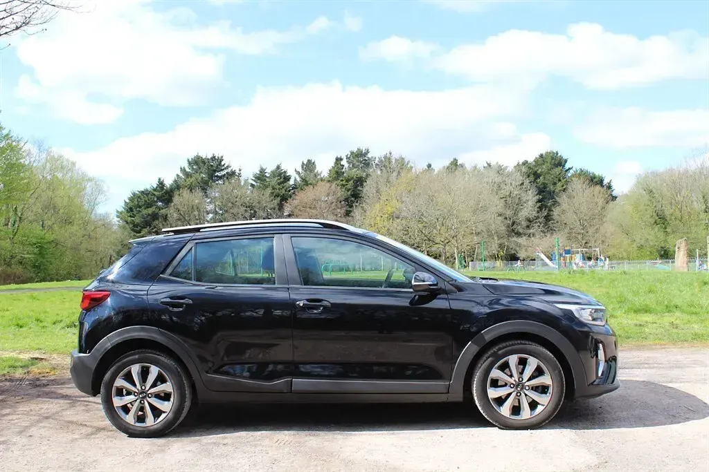 Used Kia Stonic 2021 Black SUV