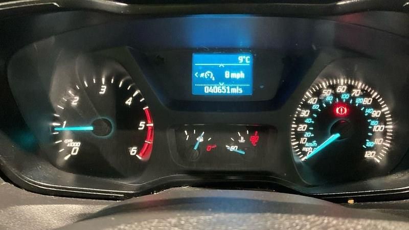 Used Ford Transit 130 HP (95 kW) 2018 White Van