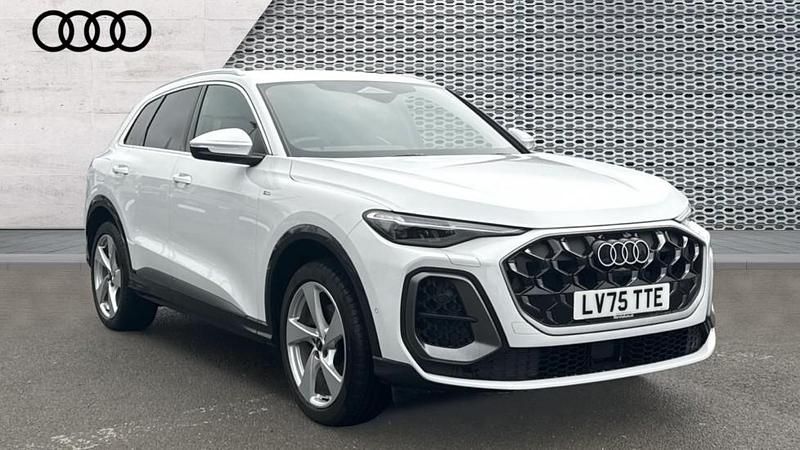 Used Audi Q5 S-Line 268 HP (197 kW) 2025 White SUV