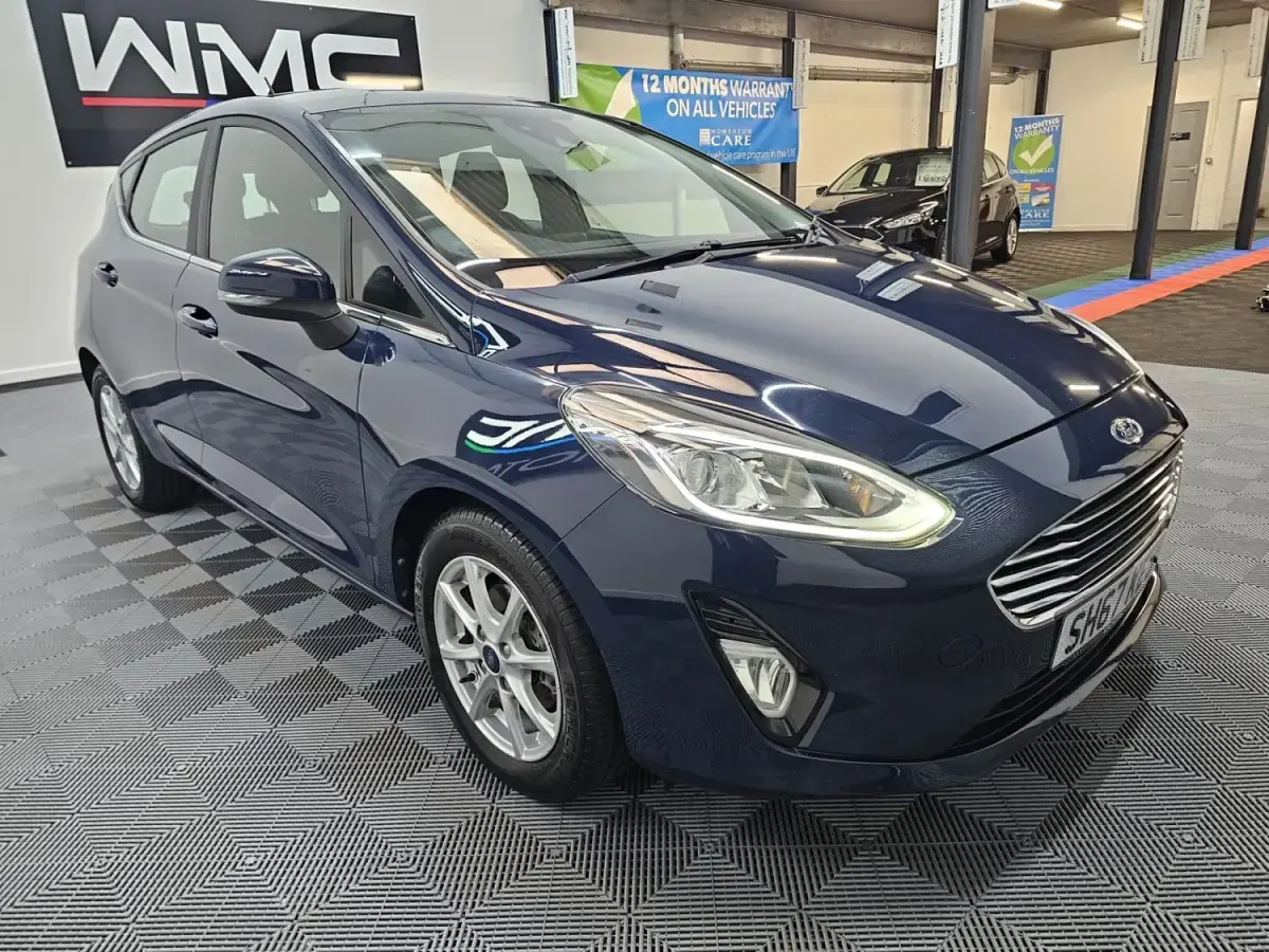 Second-hand Ford Fiesta Zetec 100 CP (73 kW) 2017 Albastru Hatchback