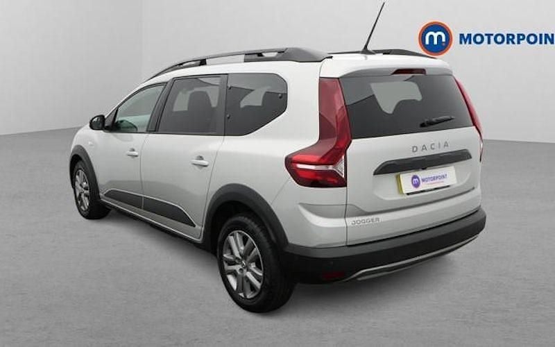 Used Dacia Jogger Comfort 110 HP (80 kW) 2022 Grey MPV