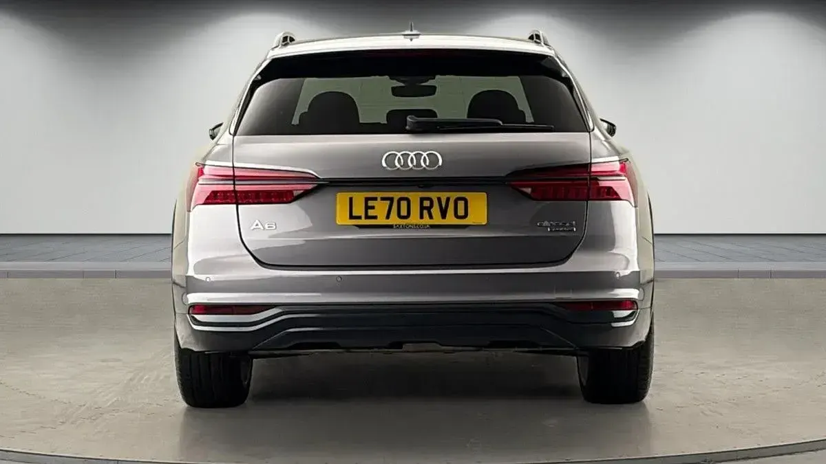 Used Audi A6 Allroad Comfort 340 HP (250 kW) 2020 Typhoon gray metallic/typhoon gray metallic Estate