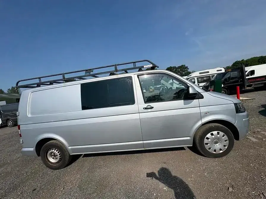 Used VW T5 140 HP (102 kW) 2011 Silver Van