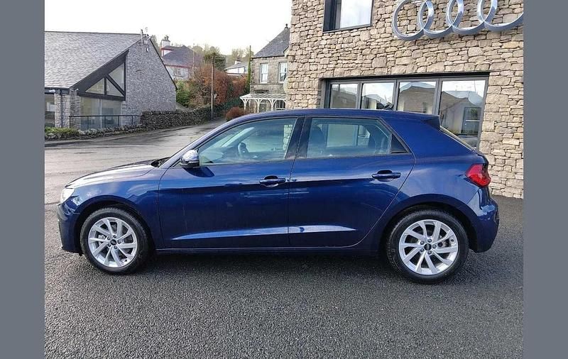 Used Audi A1 Sport 113 HP (83 kW) 2025 Blue SUV