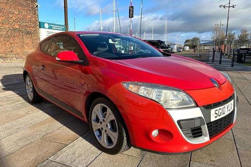 Used 2010 Renault Mégane III Dynamique Coupe | £2,990 (Fair price) - Image 1/1