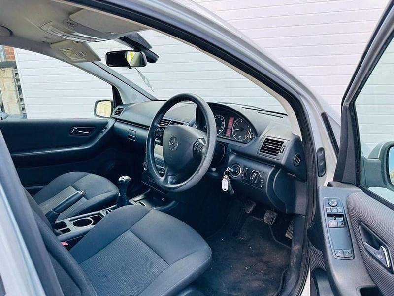 Used Mercedes A150 Classic 95 HP (69 kW) 2008 Silver Hatchback