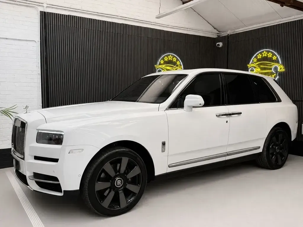 Used Rolls Royce Cullinan 563 HP (414 kW) 2019 White SUV