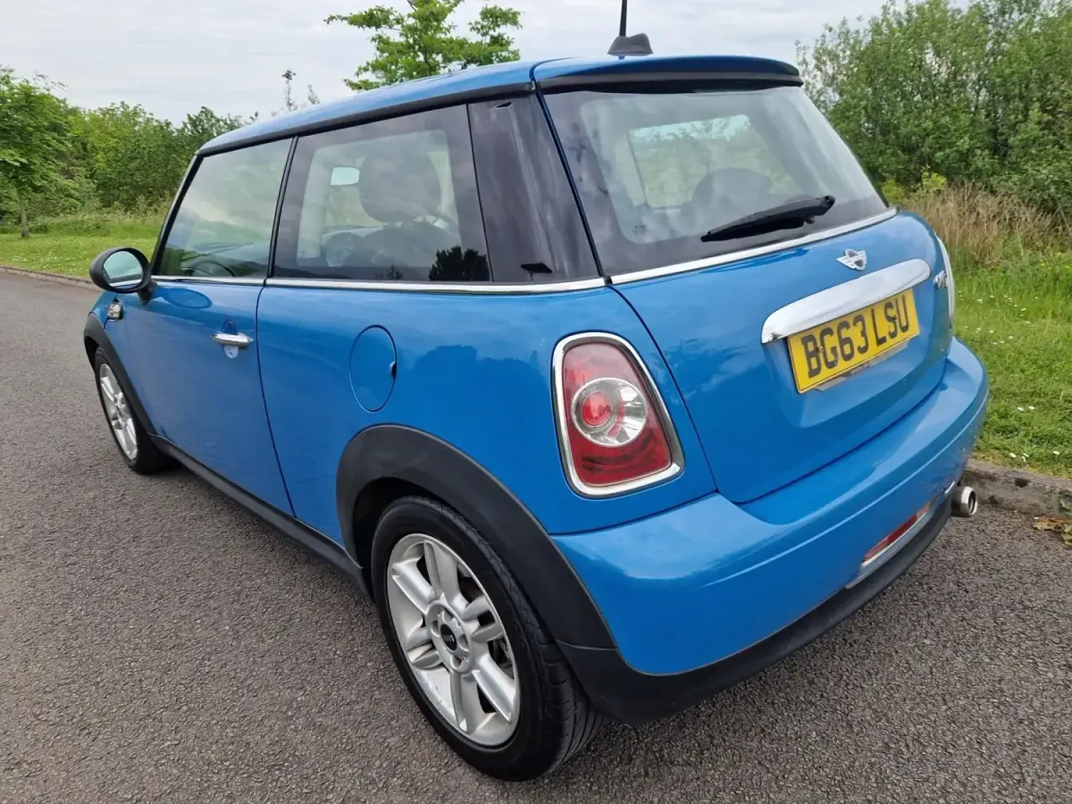 Used Mini One D Hatch 90 HP (66 kW) 2013 Blue Hatchback