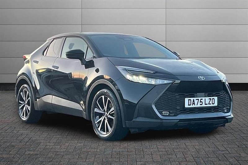 Used Toyota C-HR Design 140 HP (102 kW) 2025 Eclipse black SUV