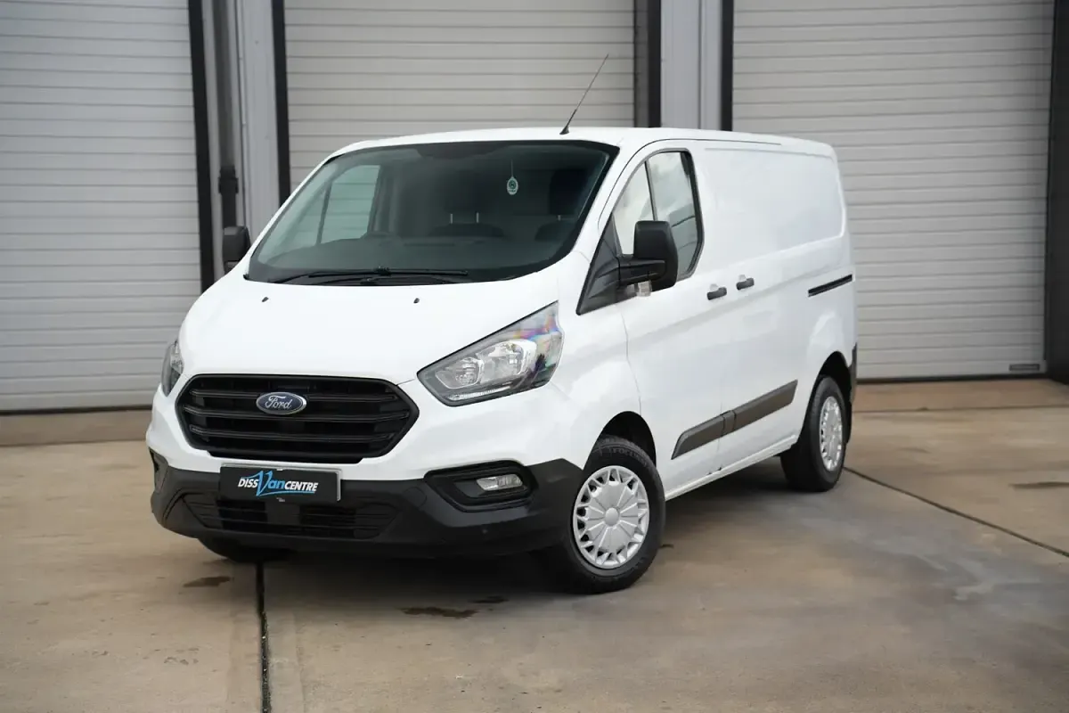 Used Ford Transit Custom 105 HP (77 kW) 2019 White Van