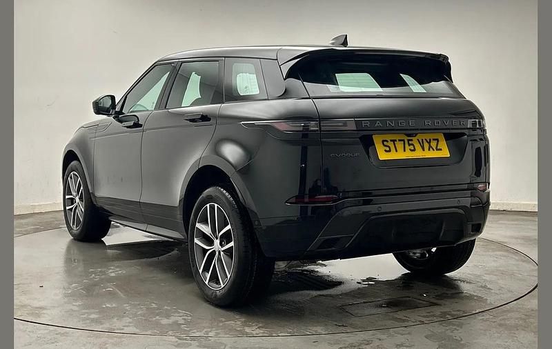 Used Land Rover Range Rover evoque SE Dynamic 200 HP (147 kW) 2026 Black SUV