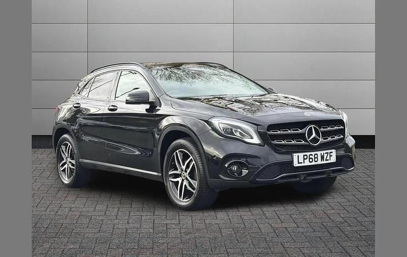 Black Used 2018 Mercedes GLA180 Urban SUV | £14,996 (Fair price) - Image 1/4