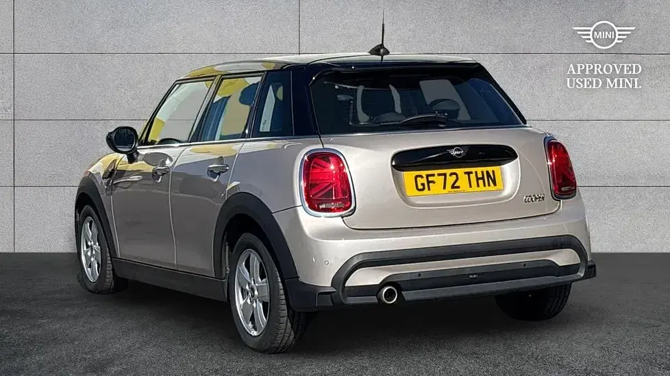 Used Mini Cooper Classic 134 HP (98 kW) 2022 Grey Hatchback
