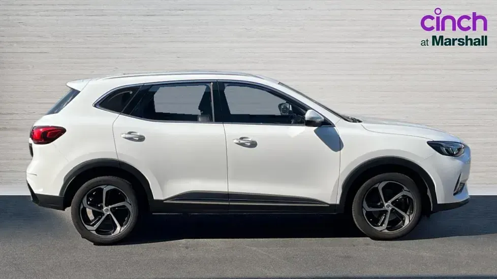 Used MG HS SE 162 HP (119 kW) 2024 White SUV