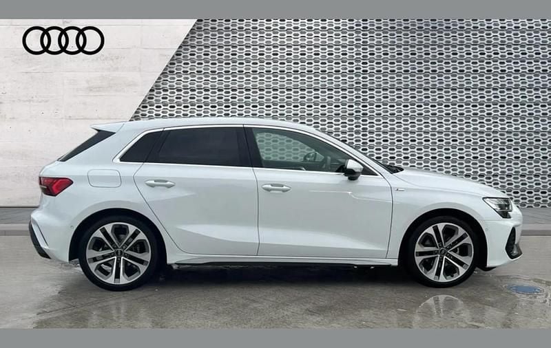 Used Audi A3 S-Line 147 HP (108 kW) 2025 White Hatchback