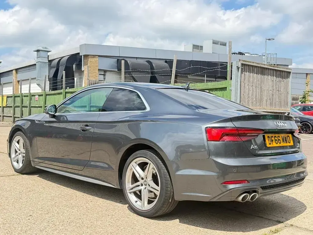 Used Audi A5 S-Line 190 HP (139 kW) 2016 Grey Coupe