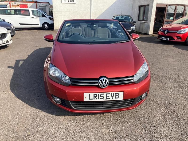 Used VW Golf Cabriolet SE 105 HP (77 kW) 2015 Red Cabriolet