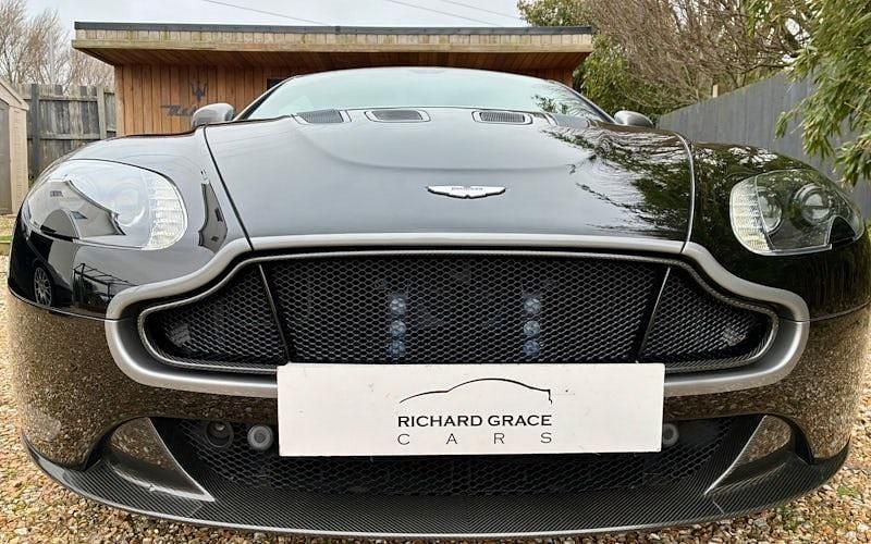 Used Aston Martin V12 Vantage 572 HP (420 kW) 2016 Coupe