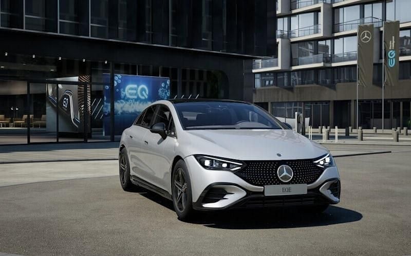 New Mercedes EQE500 AMG 330 kW (449 HP) 2025 Sedan