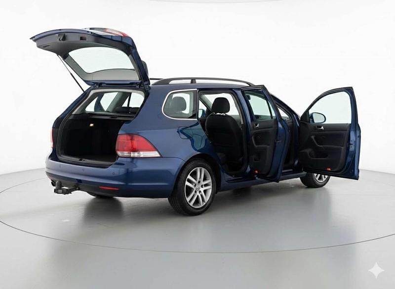 Used VW Golf VI SE 105 HP (77 kW) 2011 Blue Hatchback