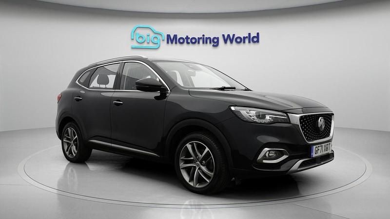 Black Used 2021 MG HS Exclusive SUV | £14,550 (Fair price) - Image 1/4