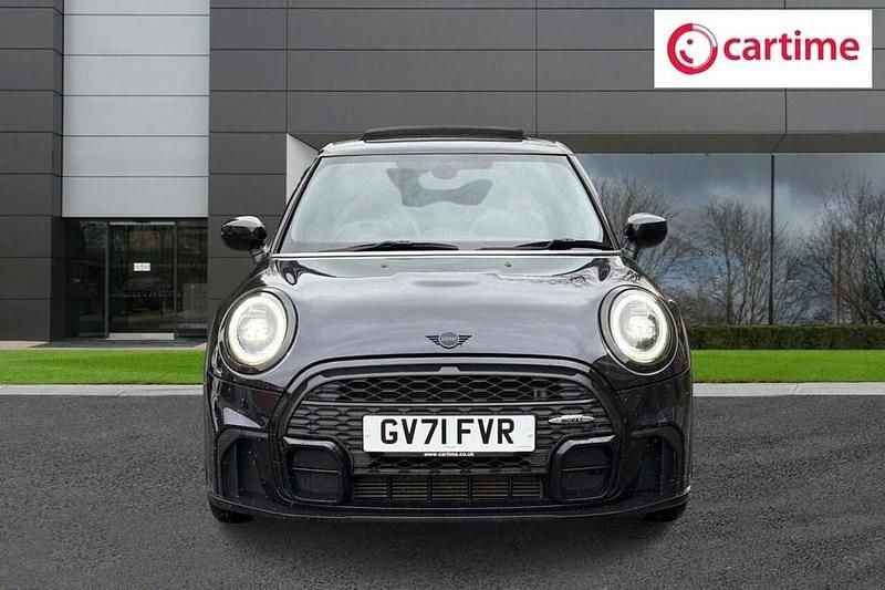 Used Mini Cooper Hatch 136 HP (100 kW) 2022 Black Hatchback