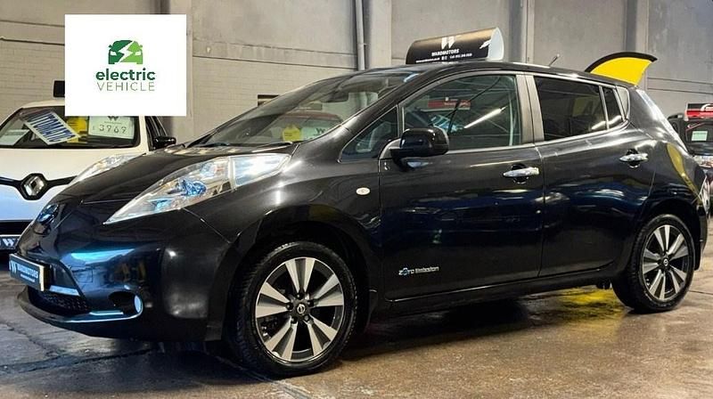 Used Nissan Leaf Tekna 24 kW (33 HP) 2014 Black Hatchback
