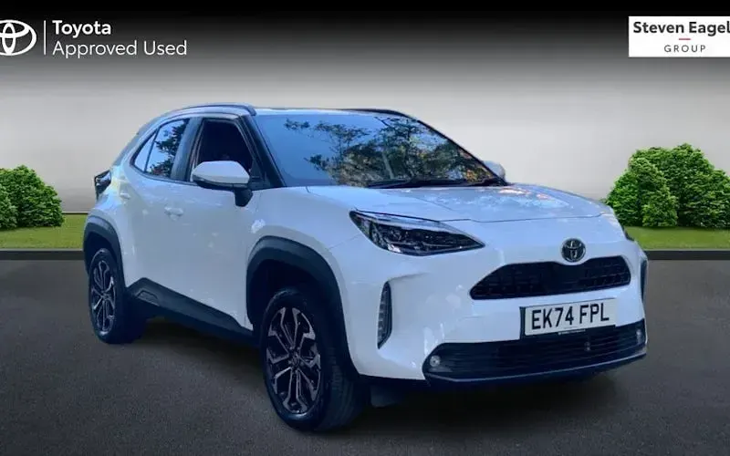 Used Toyota Yaris Hybrid Design 116 HP (85 kW) 2026 Estate
