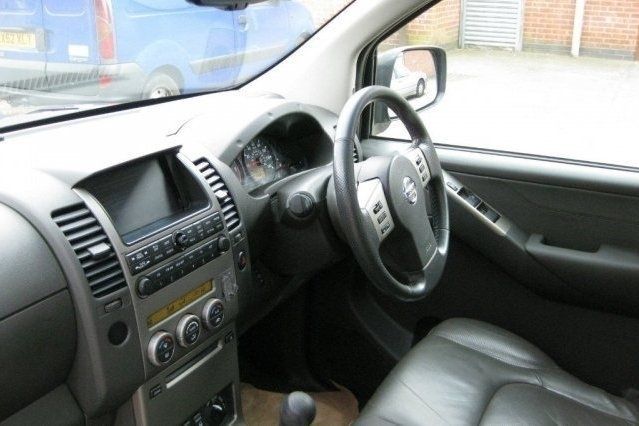 Używany Nissan Navara 169 KM (124 kW) 2008 Pickup