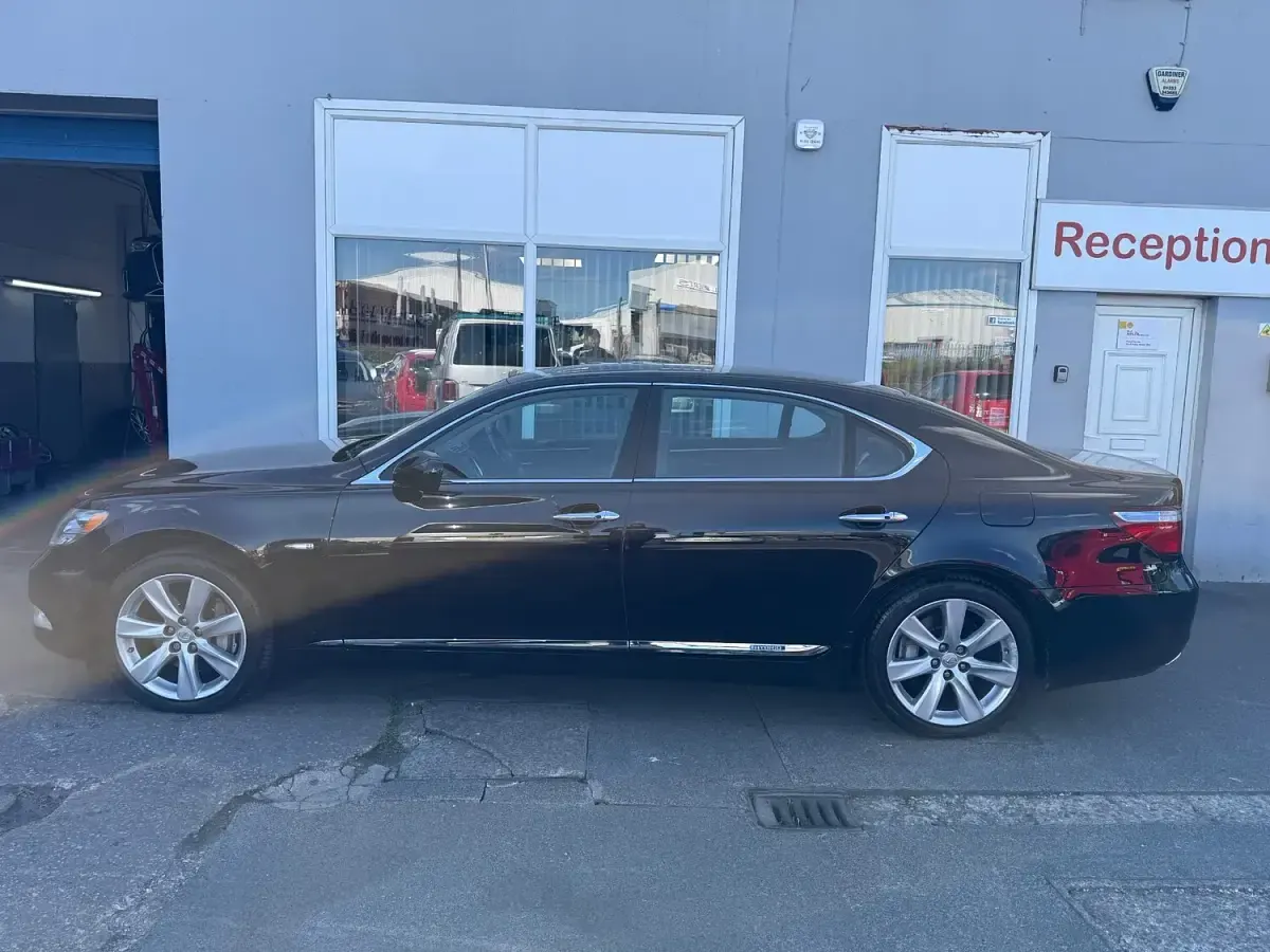 Used Lexus LS600h L 2008 Black Sedan