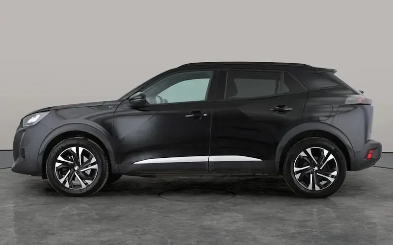 Used Peugeot e-2008 Allure+ 100 kW (136 HP) 2023 Black SUV