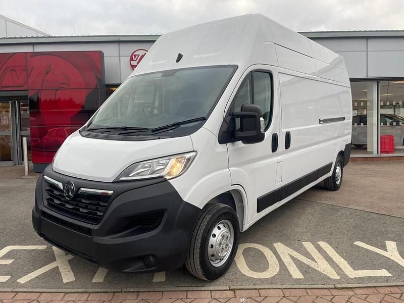 White New 2025 Vauxhall Movano Van | £23,883 (Good price) - Image 1/4