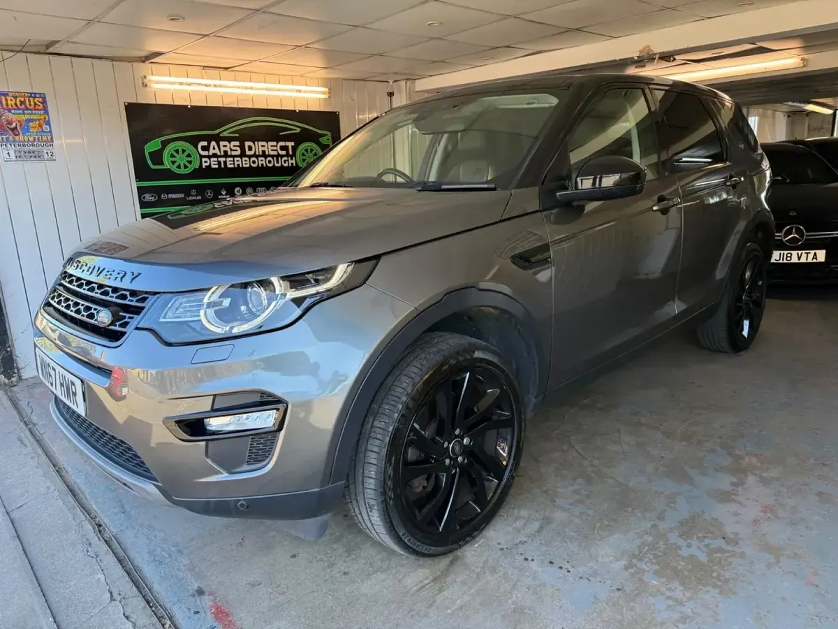 Used Land Rover Discovery Sport HSE 180 HP (132 kW) 2017 Grey SUV