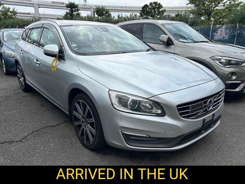 Silver Used 2015 Volvo V60 Estate | £9,995 - Image 1/4