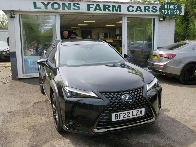Used Lexus UX 184 HP (135 kW) 2022 Black SUV