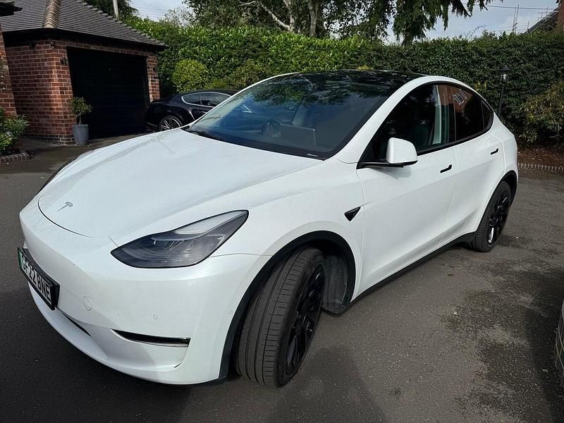 Used Tesla Model Y Long Range RWD 250 kW (340 HP) 2022 White SUV
