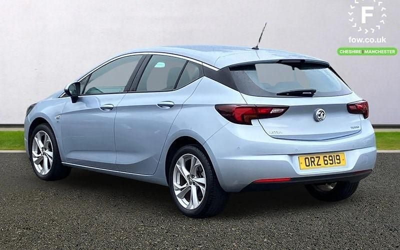 Used Vauxhall Astra SRi 150 HP (110 kW) 2019 Silver Hatchback