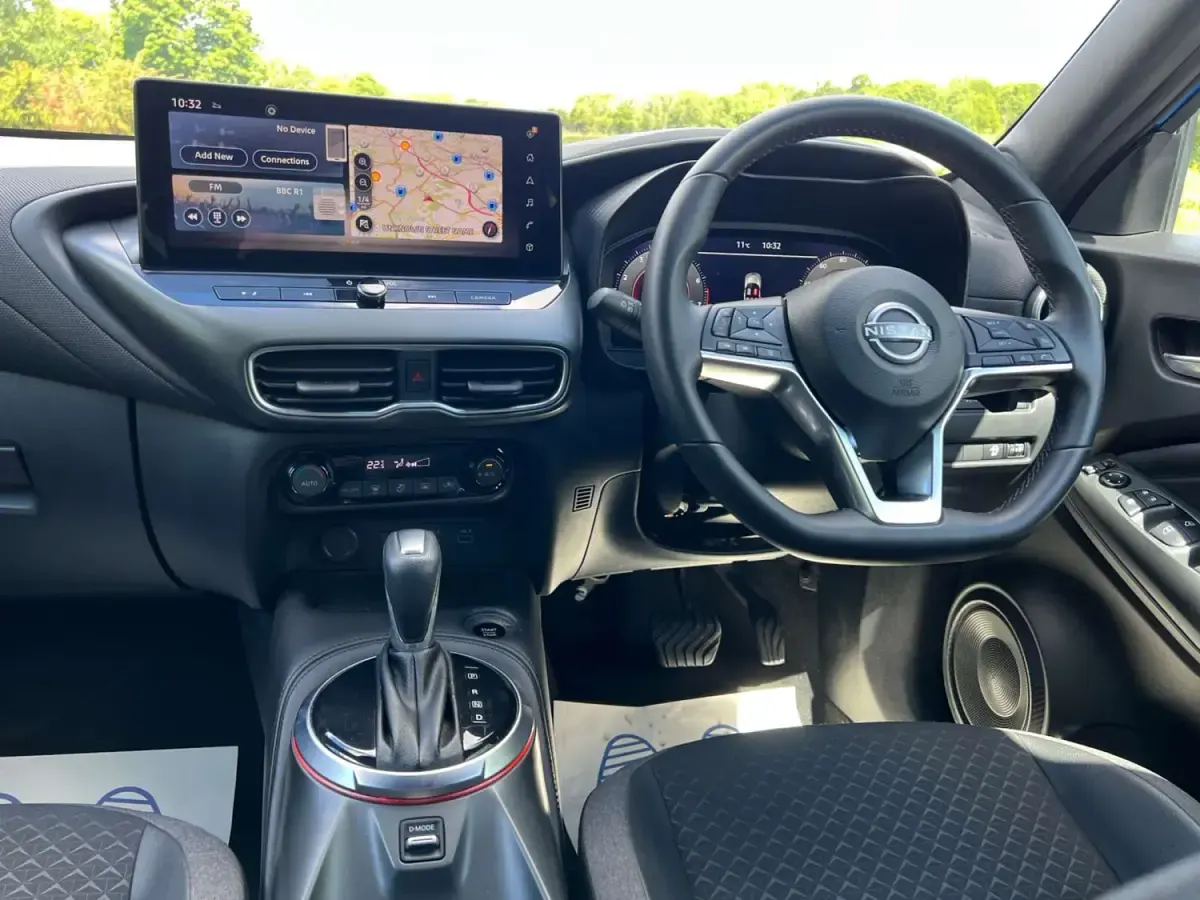 Second-hand Nissan Juke N-Connecta 114 CP (83 kW) 2025 Albastru SUV