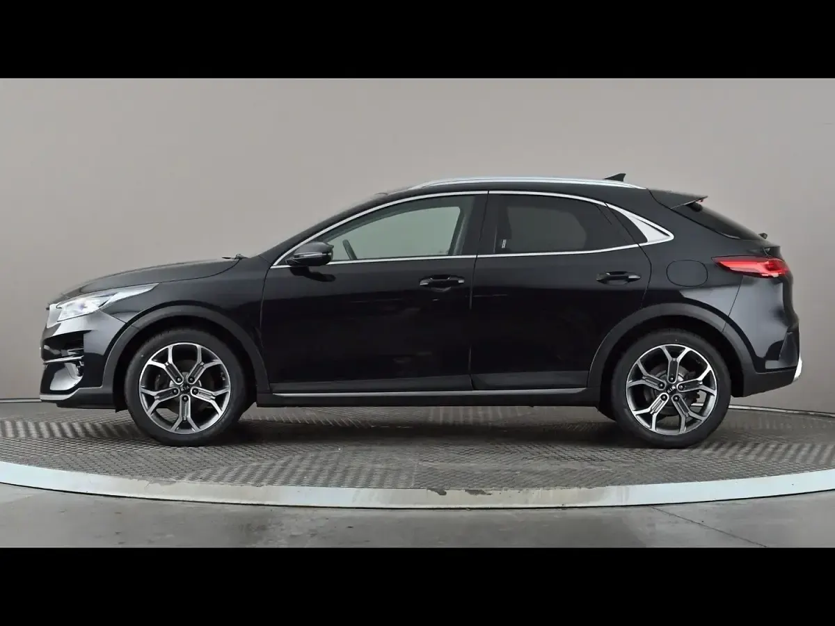 Used Kia XCeed 2021 Black SUV