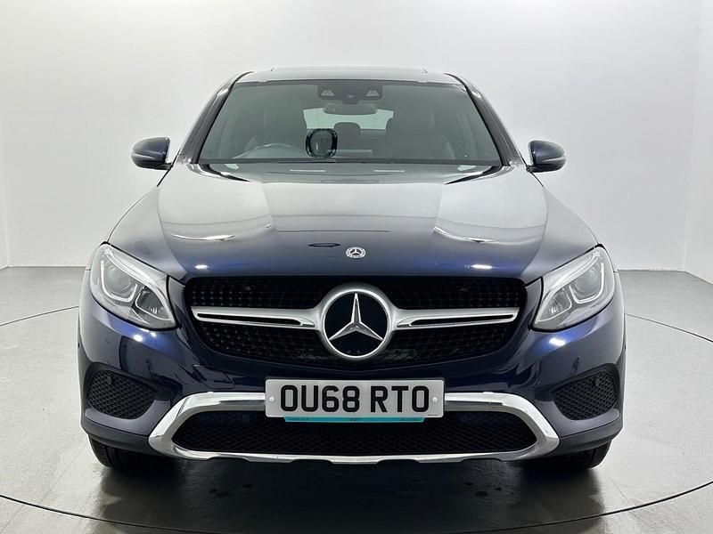 Used Mercedes GLC250 Premium 211 HP (155 kW) 2018 Blue Coupe