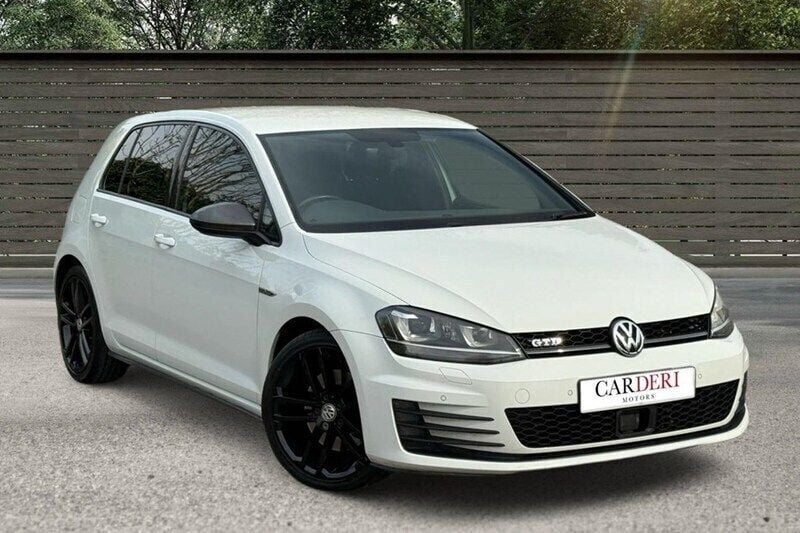 White Used 2016 VW Golf VII GTD Hatchback | £9,500 (Good price) - Image 1/1