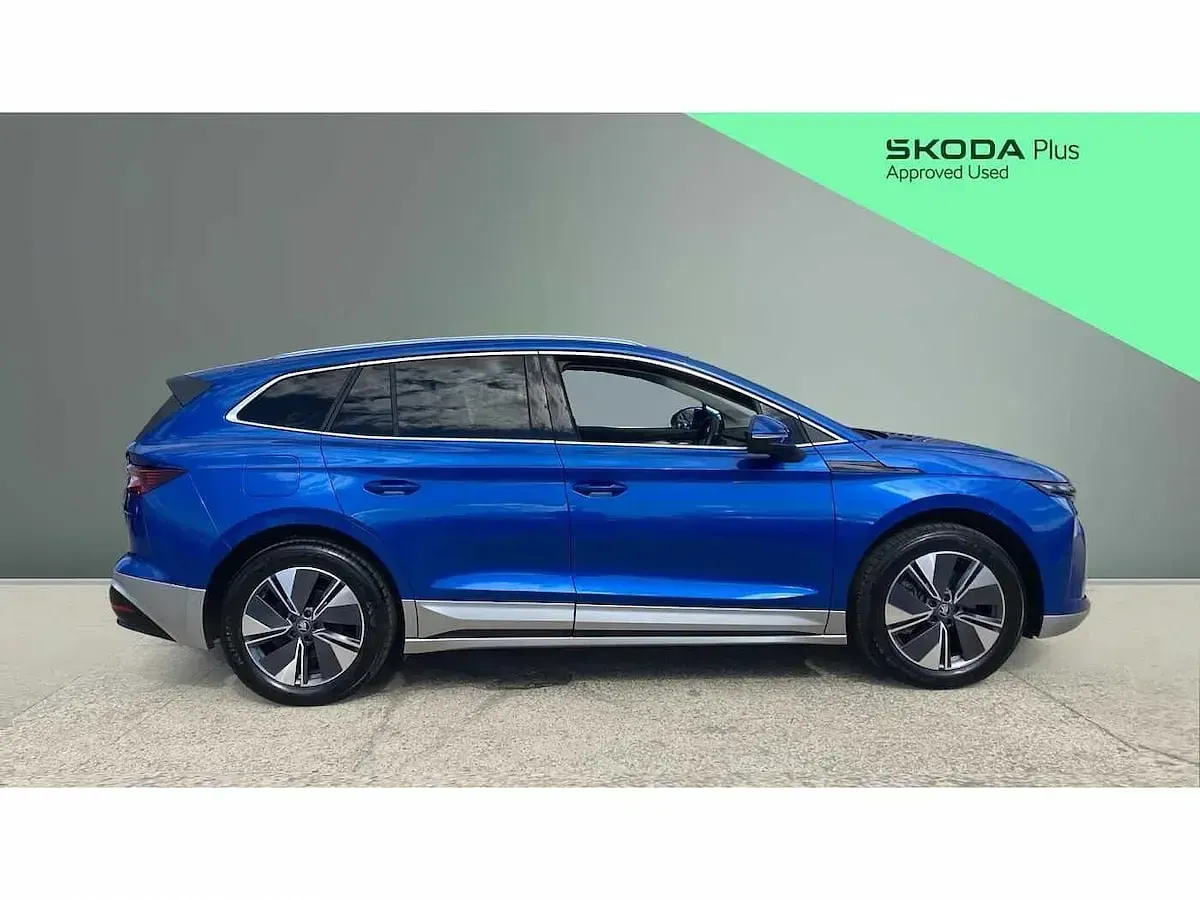 New Skoda Enyaq iV 210 kW (286 HP) 2025 Race blue metallic SUV