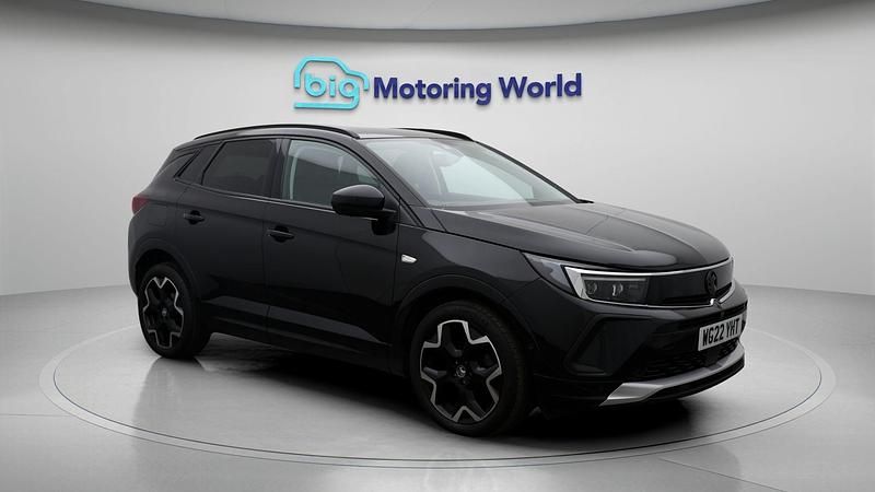Used 2022 Vauxhall Grandland X Ultimate SUV | £12,304 (Fair price) - Image 1/4