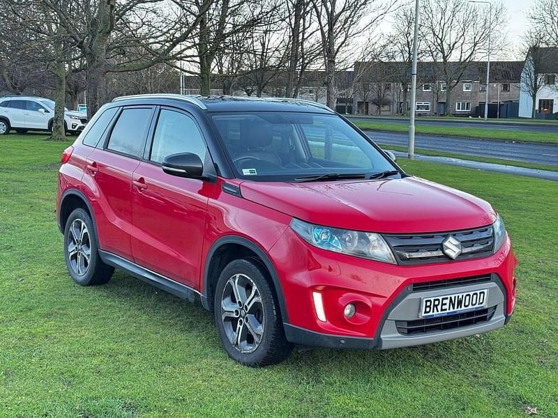 Red Used 2016 Suzuki Vitara SZ5 SUV | £10,929 (Fair price) - Image 1/3