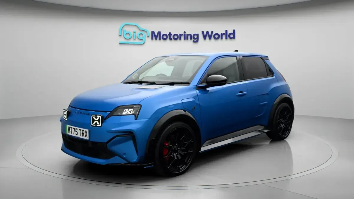 Used Alpine A290 161 kW (220 HP) 2025 Blue Hatchback