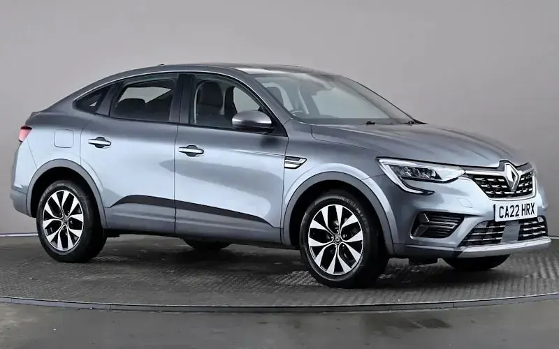 Used Renault Arkana Iconic 143 HP (105 kW) 2022 SUV