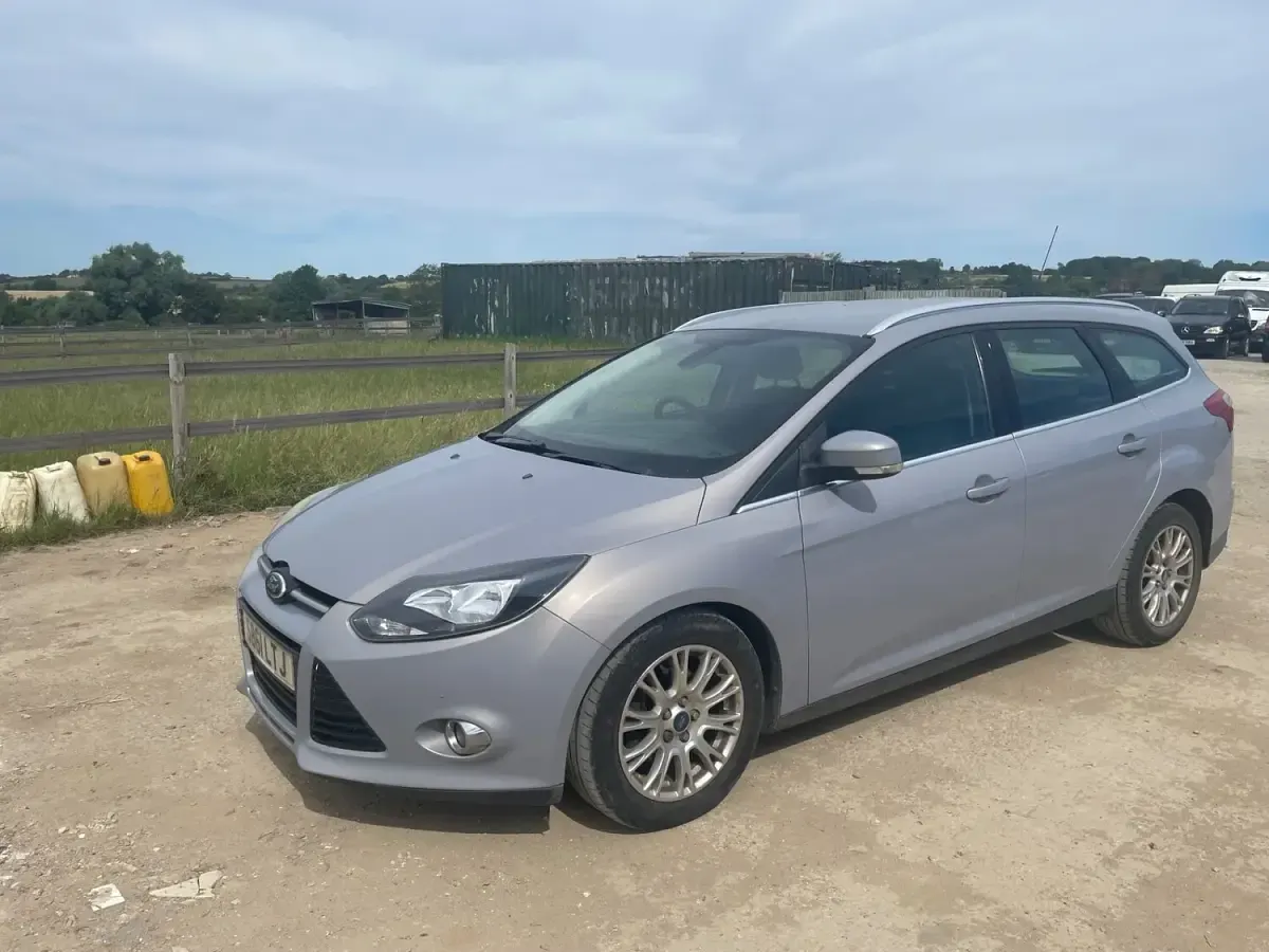 Used Ford Focus Titanium 2012 Silver Estate