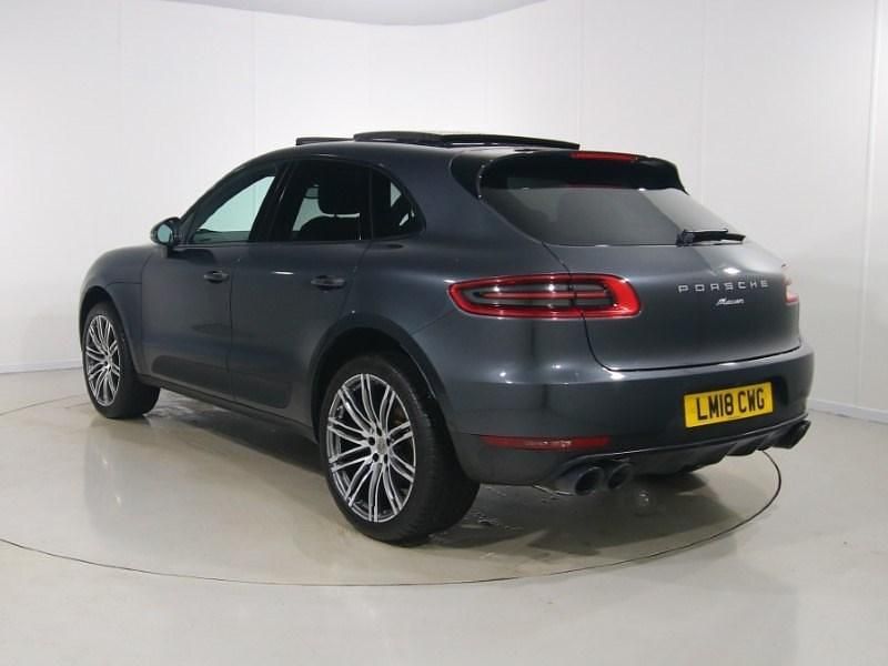 Begagnad Porsche Macan 252 HK (185 kW) 2018 Grå SUV