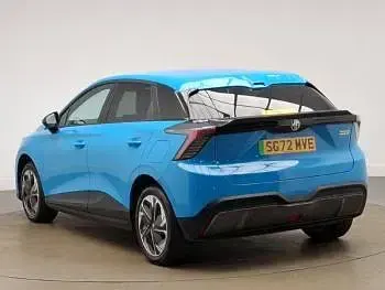 Used MG MG4 EV SE 125 kW (170 HP) 2023 Blue Hatchback