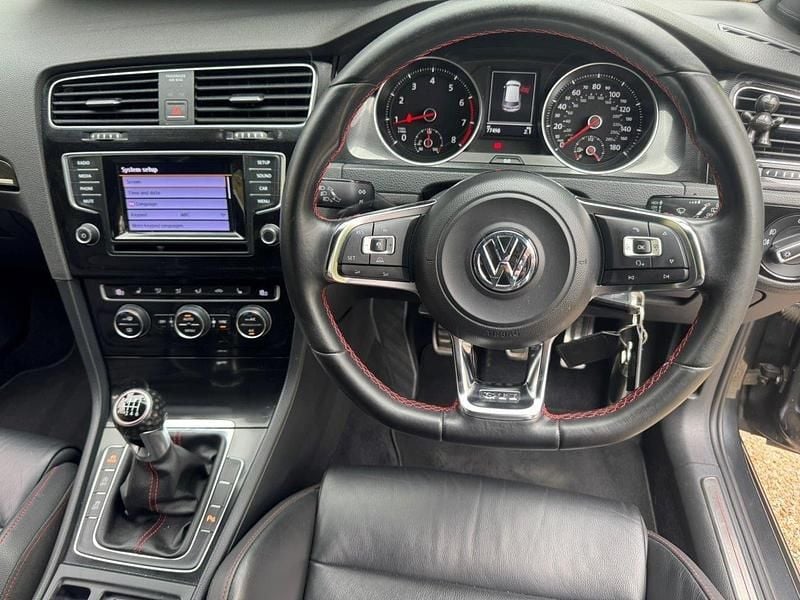 Used VW Golf VII Edition 220 HP (161 kW) 2014 Grey Hatchback